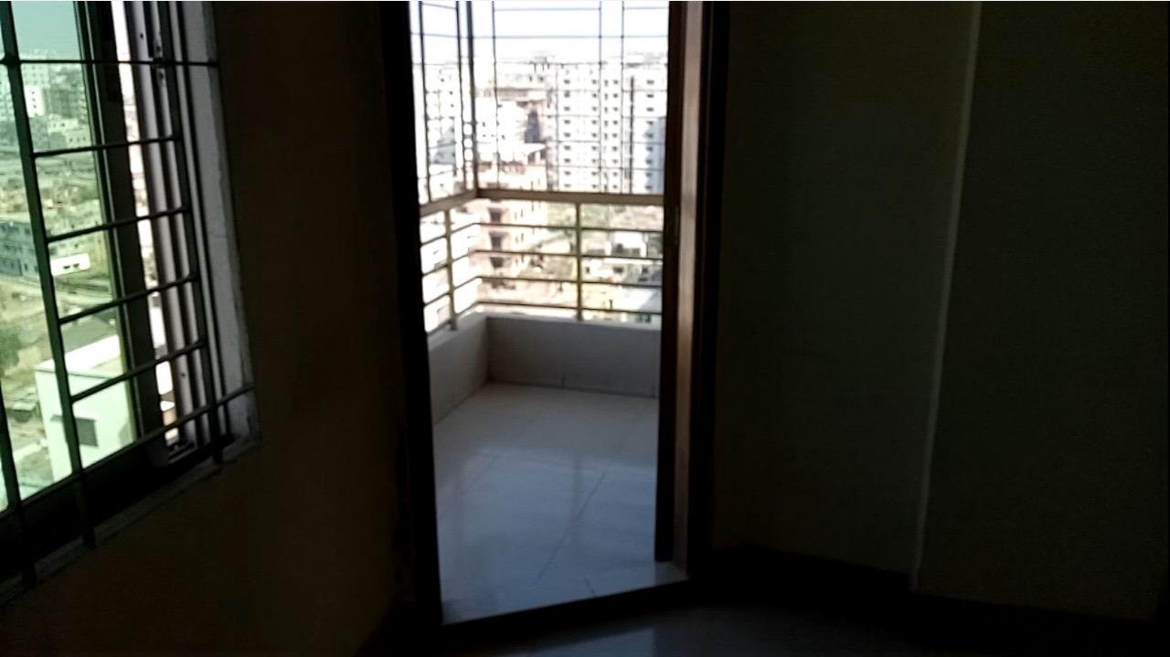 Modern Family Flat